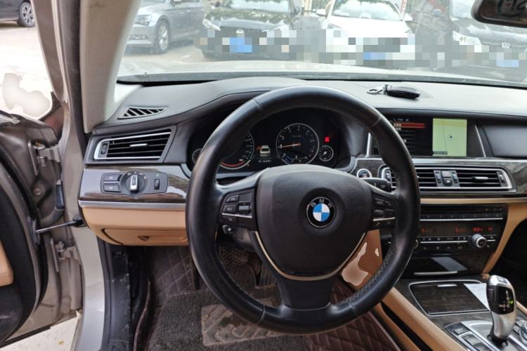 Used BMW 7 Series 2013 730Li Luxury Model Steering Wheel