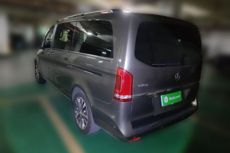 Used Mercedes-Benz V-Class 2017 V 260 Avantgarde Edition