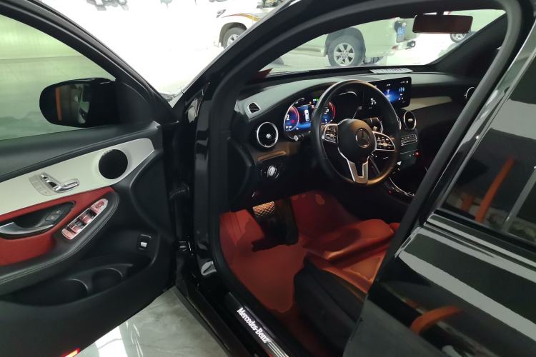 Used Mercedes-Benz GLC Coupe 2020 GLC 260 4MATIC Coupe SUV
