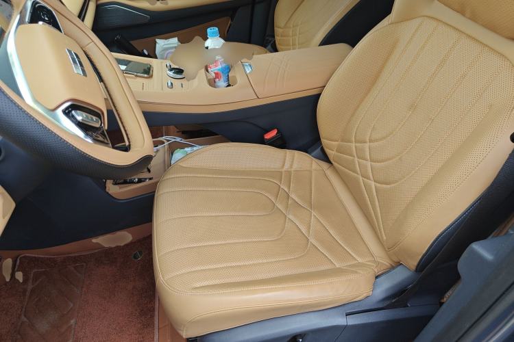 Used Geely Galaxy Xingjian 7 EM-i 2025 120km Flagship Edition Left Front Seat