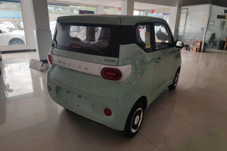 Used Wuling Hongguang MINIEV 2024 3rd Generation 215km Youth Edition