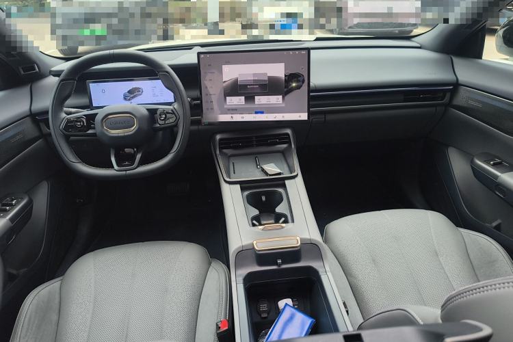 Used Lynk & Co 07 2024 EM-P 126 Long-Range Ultra