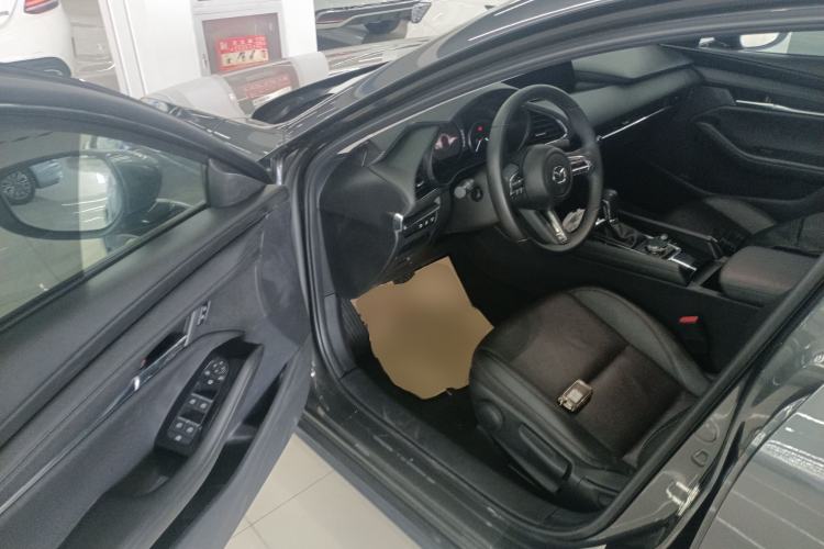 Used Mazda Mazda 3 Axela 2023 2.0L Automatic Zhiya Edition
