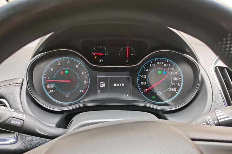 Used Chevrolet Cruze 2018 320 Automatic Pioneer Sunroof Edition