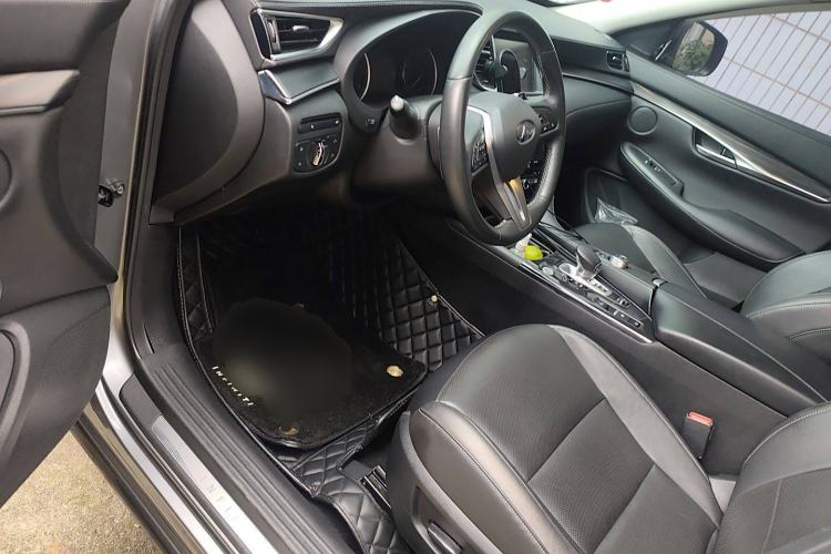 Used Infiniti QX50 2018 2.0T Two-Wheel Drive Fashion Edition Driver Seat