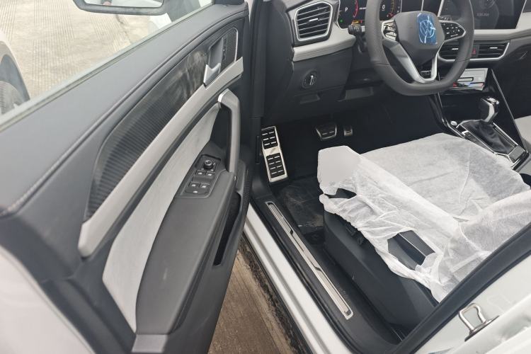 Used Volkswagen Tayron X 2024 330TSI Two-Wheel-Drive Prestige High-Energy Edition Driver Seat