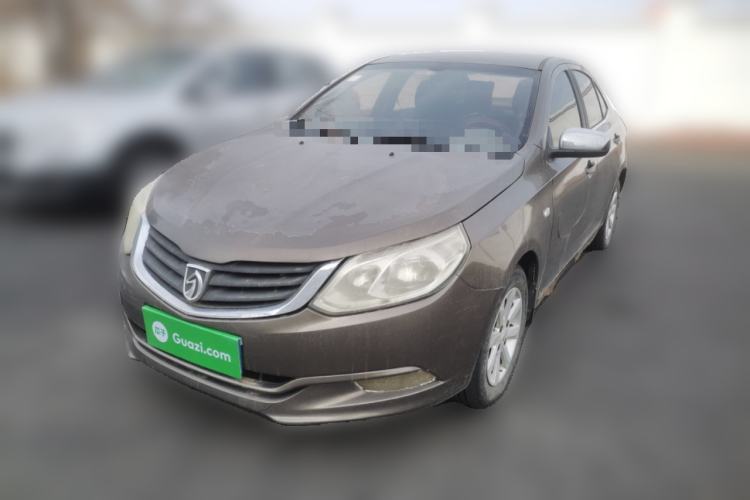 Used Baojun 630 2011 1.5L manual Comfort trim level