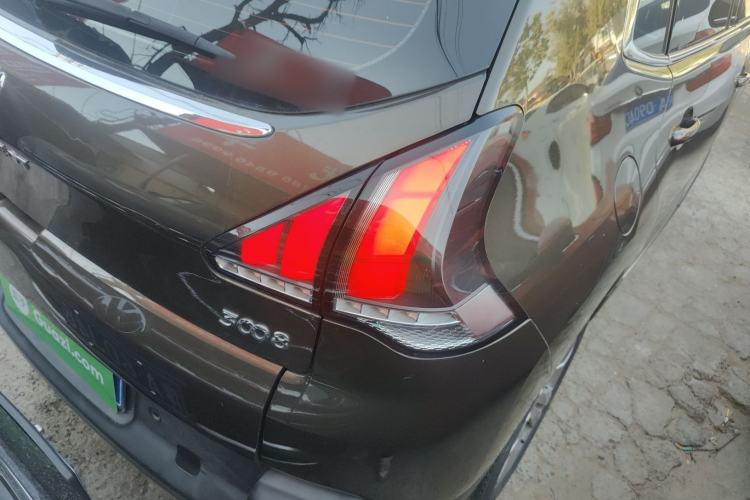 Used Peugeot 3008 2018 2.0L Automatic Classic Edition
