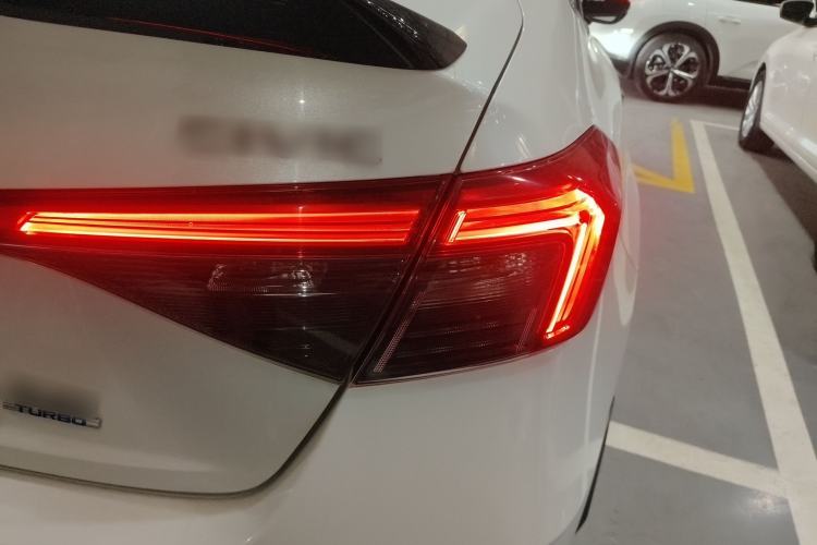 Used Honda Civic 2022 240TURBO CVT Dynamic Edition Right Rear Taillight