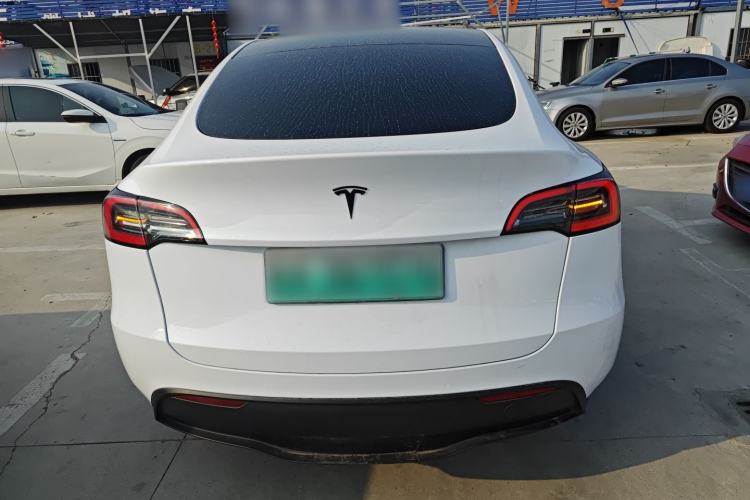 Used Tesla Model Y 2022 Rear-Wheel-Drive Version