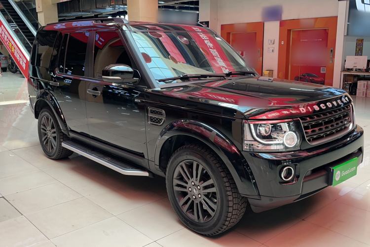 Used Land Rover Discovery 2016 3.0 SC Obsidian Black Heritage Edition SE
