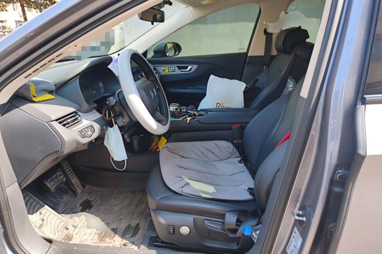 Used Hongqi E-QM5 2024 610 km PLUS
