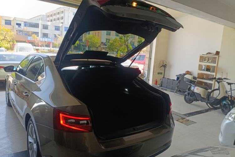 Used Skoda Superb 2016 TSI280 DSG Innovation Edition
