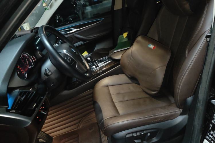 Used BMW X5 2015 xDrive28i
