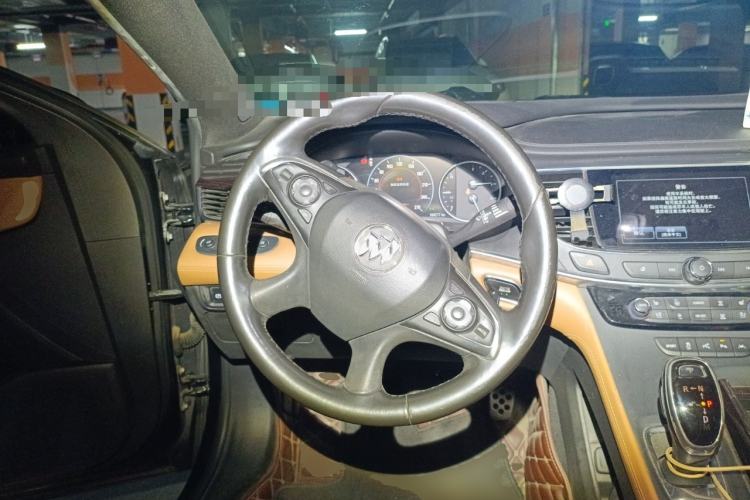 Used Buick LaCrosse 2016 20T Luxury Model
