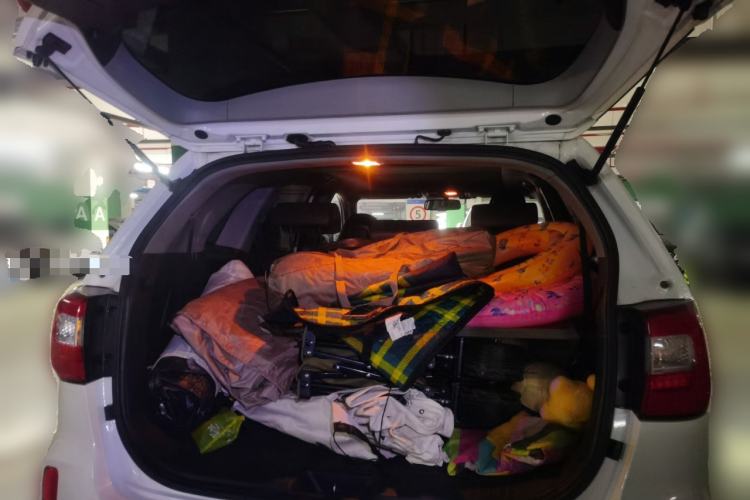 Used Kia Sorento 2013 2.4L 7-Seater Gasoline Luxury Version China IV Standard
