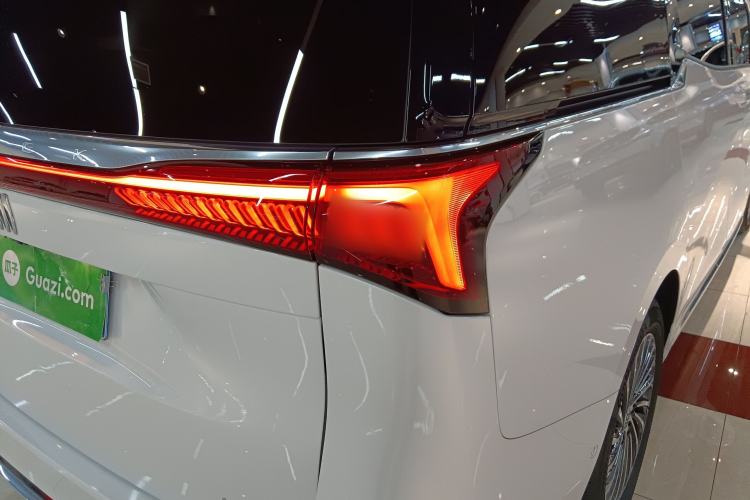 Used Buick Century 2023 2.0T Seven-Seater Deluxe Edition