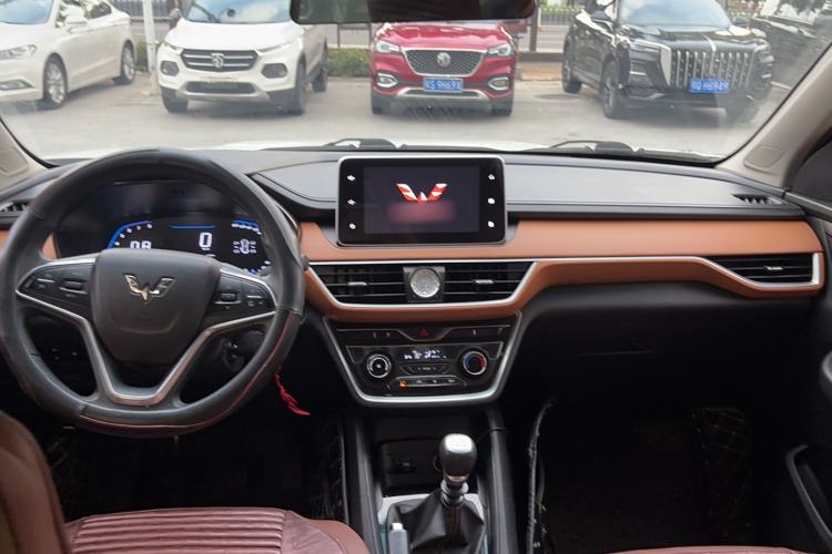 Used Wuling Hongguang S3 2018 1.5L Manual Luxury Model China V Standard
