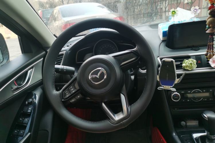 Used Mazda Mazda 3 Axela 2017 Sedan 1.5L Automatic Luxury Model Emission Standard China V