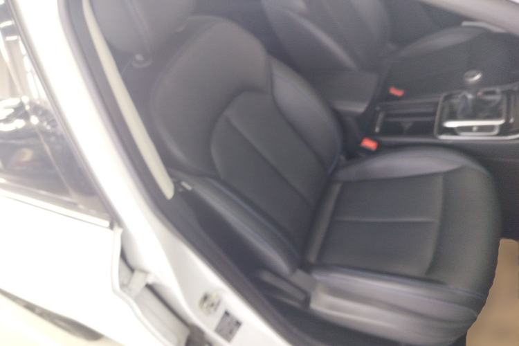 Used Roewe RX5 2020 PLUS 300TGI Manual Ali National Style Luxury Edition