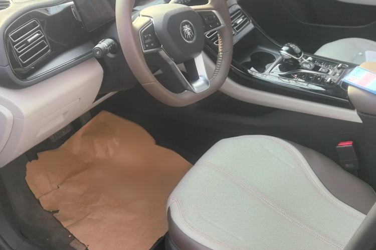 Used BYD Qin PLUS 2025 DM-i Smart Drive 55KM Leading Model