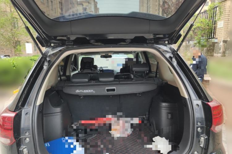 Used Mitsubishi Outlander 2019 2.0L Two-Wheel Drive Comfort Edition 5 Seats China VI Standard
