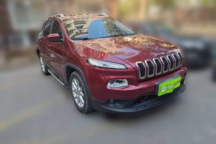 Used Jeep Cherokee 2016 2.4L Leading Edition
