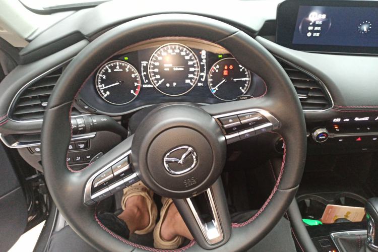 Used Mazda 3 Axela 2023 2.0L Automatic ZhiZhen Edition
