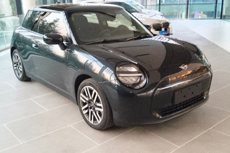 Used MINI Electric MINI COOPER 2024 452km COOPER SE Racing Driver