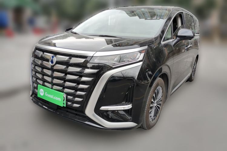 Used Denza D9 2022 DM-i 945 Luxury Model