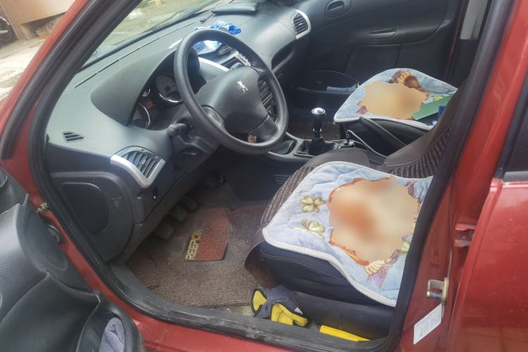 Used Peugeot 207 2011 Sedan 1.4L Manual Yule Edition Left Front Seat