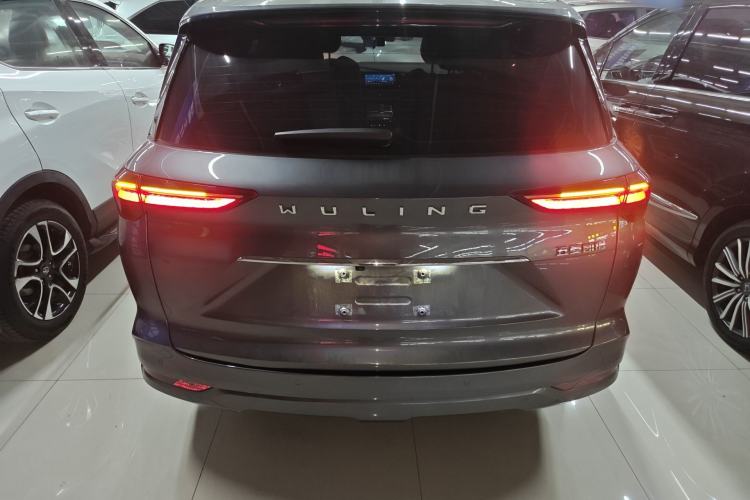 Used Wuling Victory 2020 1.5T CVT Flagship Edition Rear