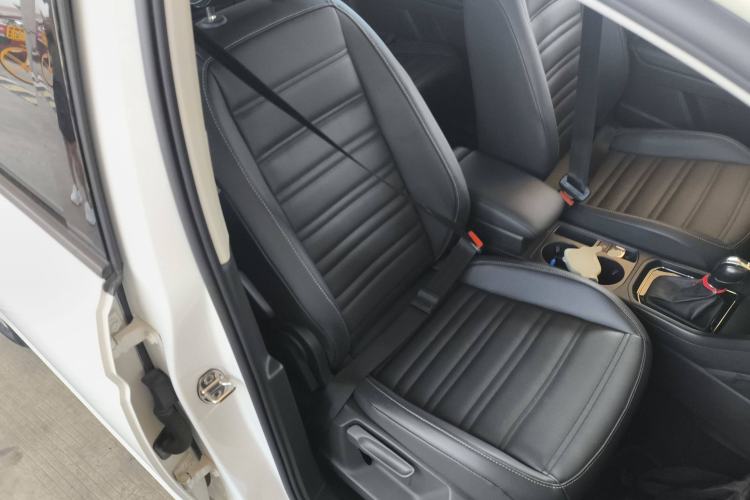 Used Volkswagen Touran 2018 Volkswagen Touran L 280TSI DSG Comfort Edition 7 Seats China VI Standard