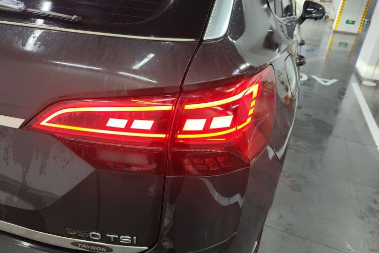 Used Volkswagen Tayron 2021 280TSI Two-Wheel Drive Luxury Smart Connectivity Version