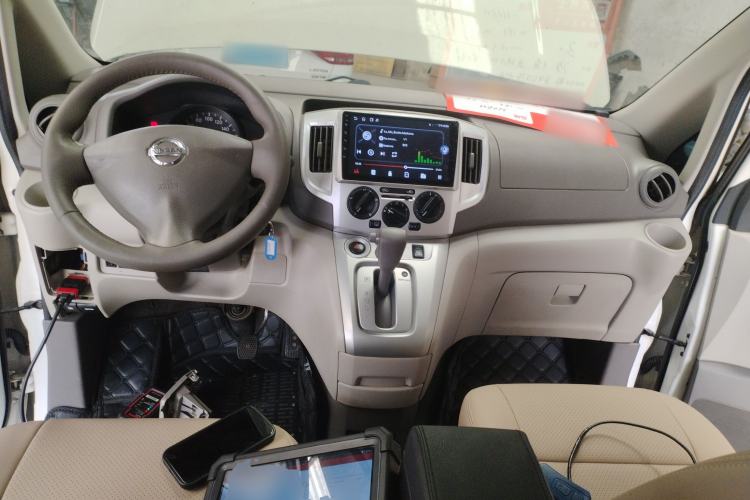 Used Nissan NV200 2014 1.6L CVT Luxury Model China IV Standard