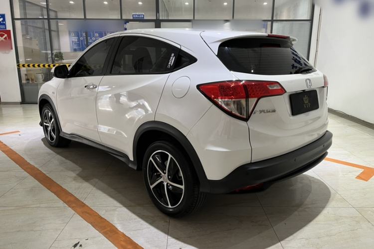 Used Honda Vezel 2020 1.5L CVT Pioneer Edition
