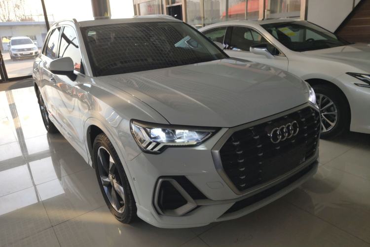 Used Audi Q3 2021 35 TFSI Fashion Dynamic Model
