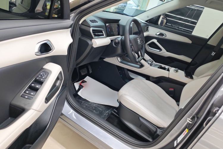 Used BYD Yuan UP 2024 401 km Active Version