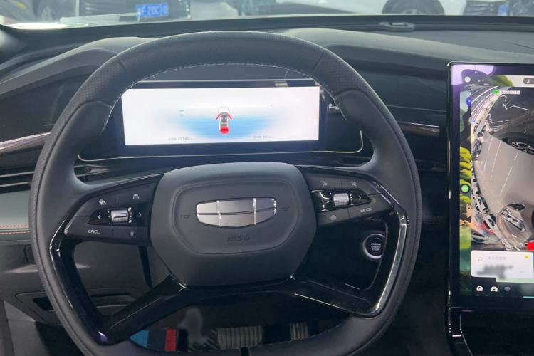 Used Geely Auto Emgrand X7 Sport 2024 1.5TD Smart Connect+ Steering Wheel