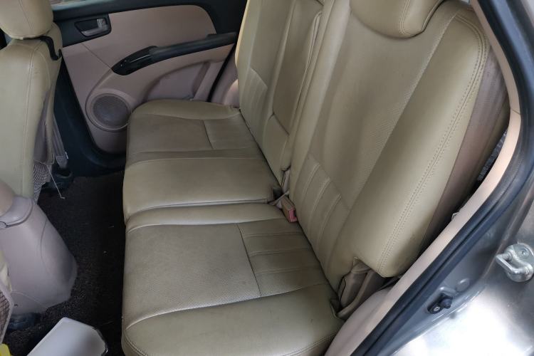 Used Kia Sportage 2012 2.0L Automatic Two-Wheel Drive GL Trim