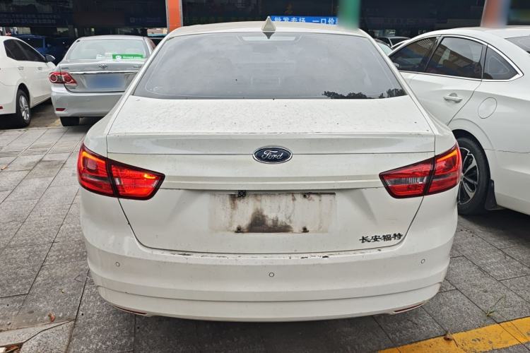 Used Ford Escort 2017 Revised Version 1.5L Manual Comfort Edition
