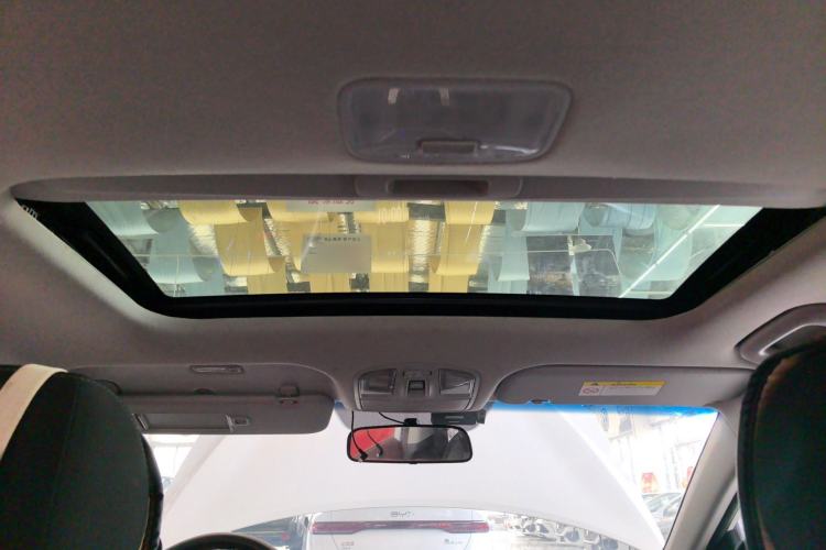 Used Hyundai Elantra (6th Generation / Lingdong) 2016 1.6L Automatic ZhiXuan – Elite Version