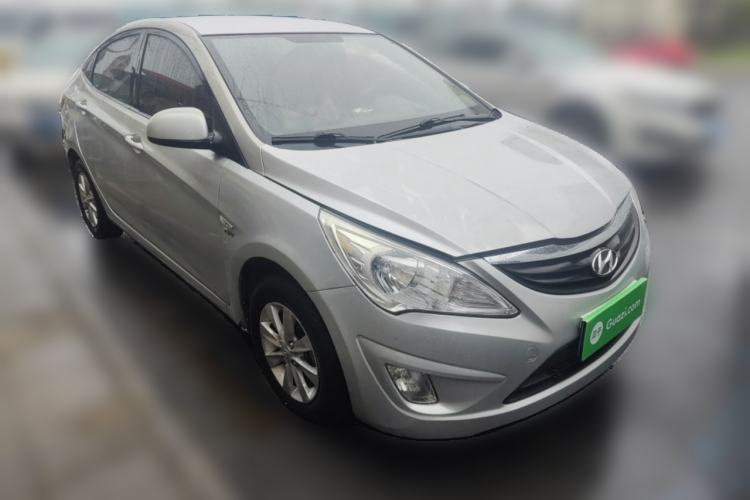 Used Hyundai Verna (older generation) 2010 Sedan 1.4L Manual Comfort GS
