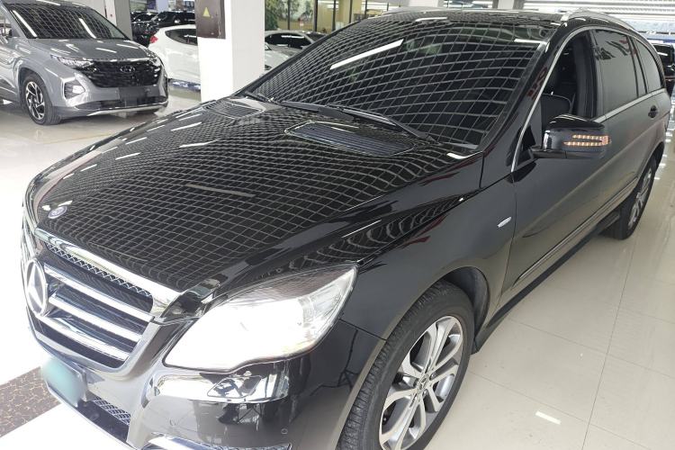 Used Mercedes-Benz R-Class 2017 R 320 4MATIC Business Edition Prestige Model