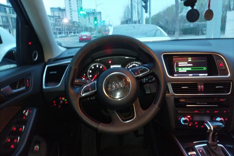 Used Audi Q5 2016 40 TFSI Comfort Model