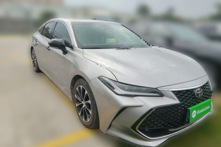 Used Toyota Avalon 2022 2.5L Luxury Edition Front Right 45 Deg