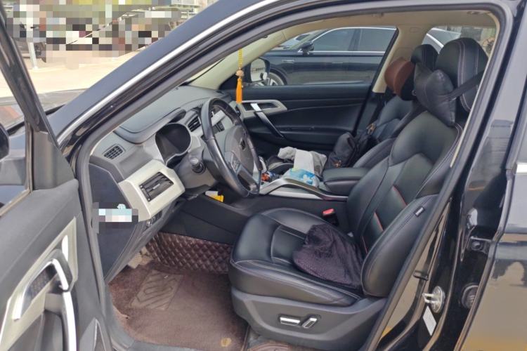 Used Geely Auto Emgrand X7 Sport 2020 1.8TD DCT Two-Wheel Drive Smart Connect 4G-Enabled Version Left Front Seat