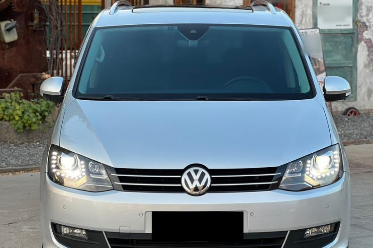 Used Volkswagen Sharan 2018 Revised Version 380TSI Comfort Edition 7-Seater
