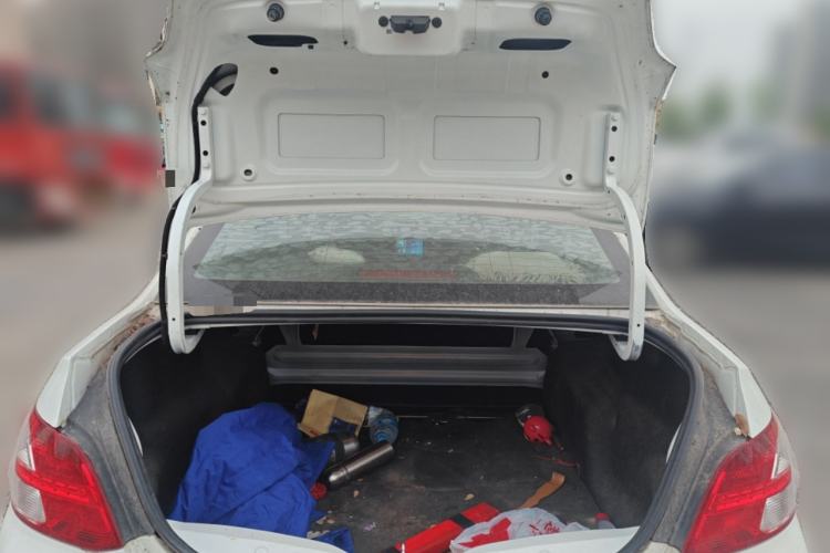 Used Peugeot 301 2014 1.6L Manual Comfort Edition