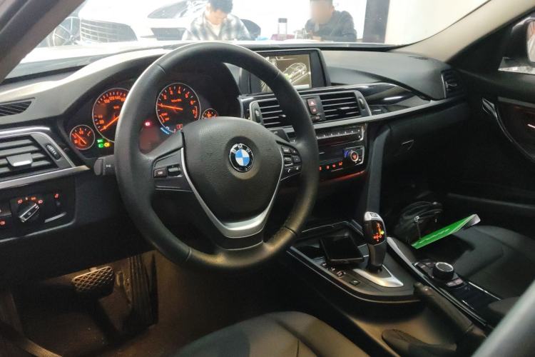 Used BMW 3 Series 2017 320Li Fashion Model